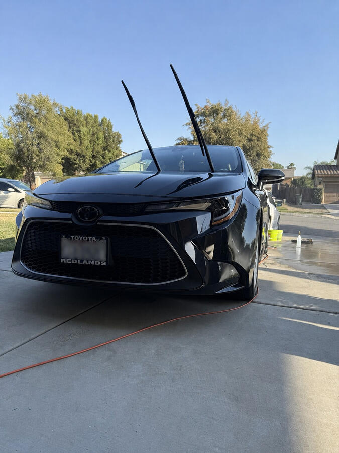 Black Toyota Corolla after mobile detailing Black Toyota Corolla after mobile detailing